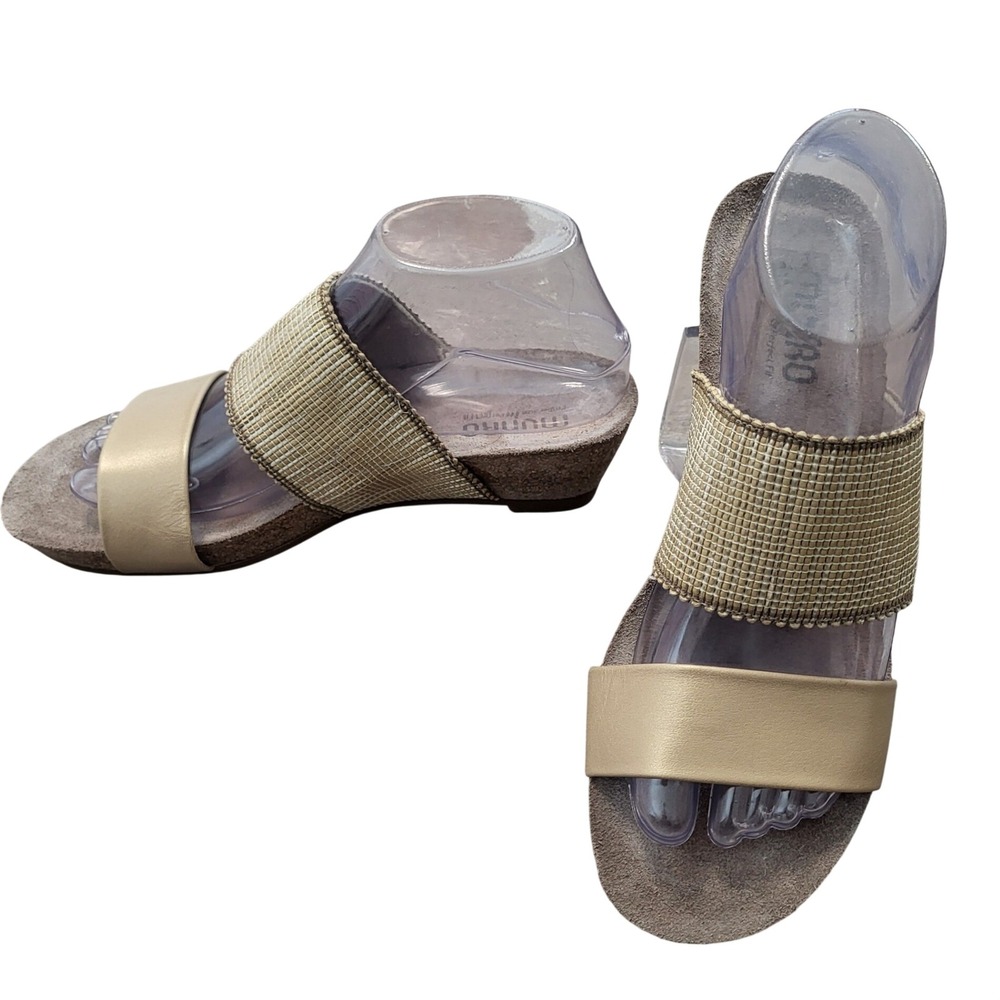 Munro Womens 8 Metallic Gold Cork Low Wedge Sandals Slide Neutral Chic Comfort